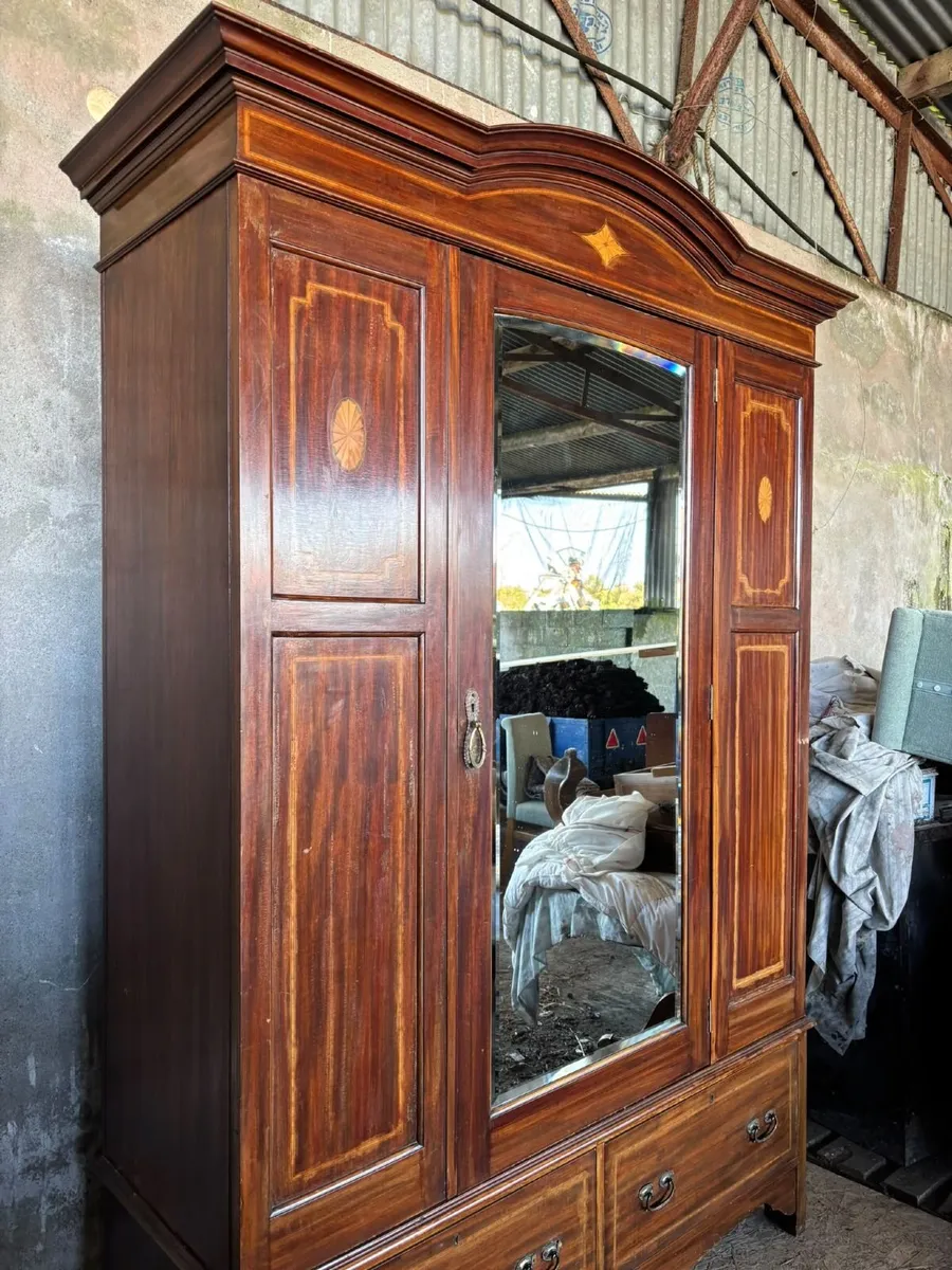Antique Edwardian Inlaid Mahogany Wardrobe - Image 1