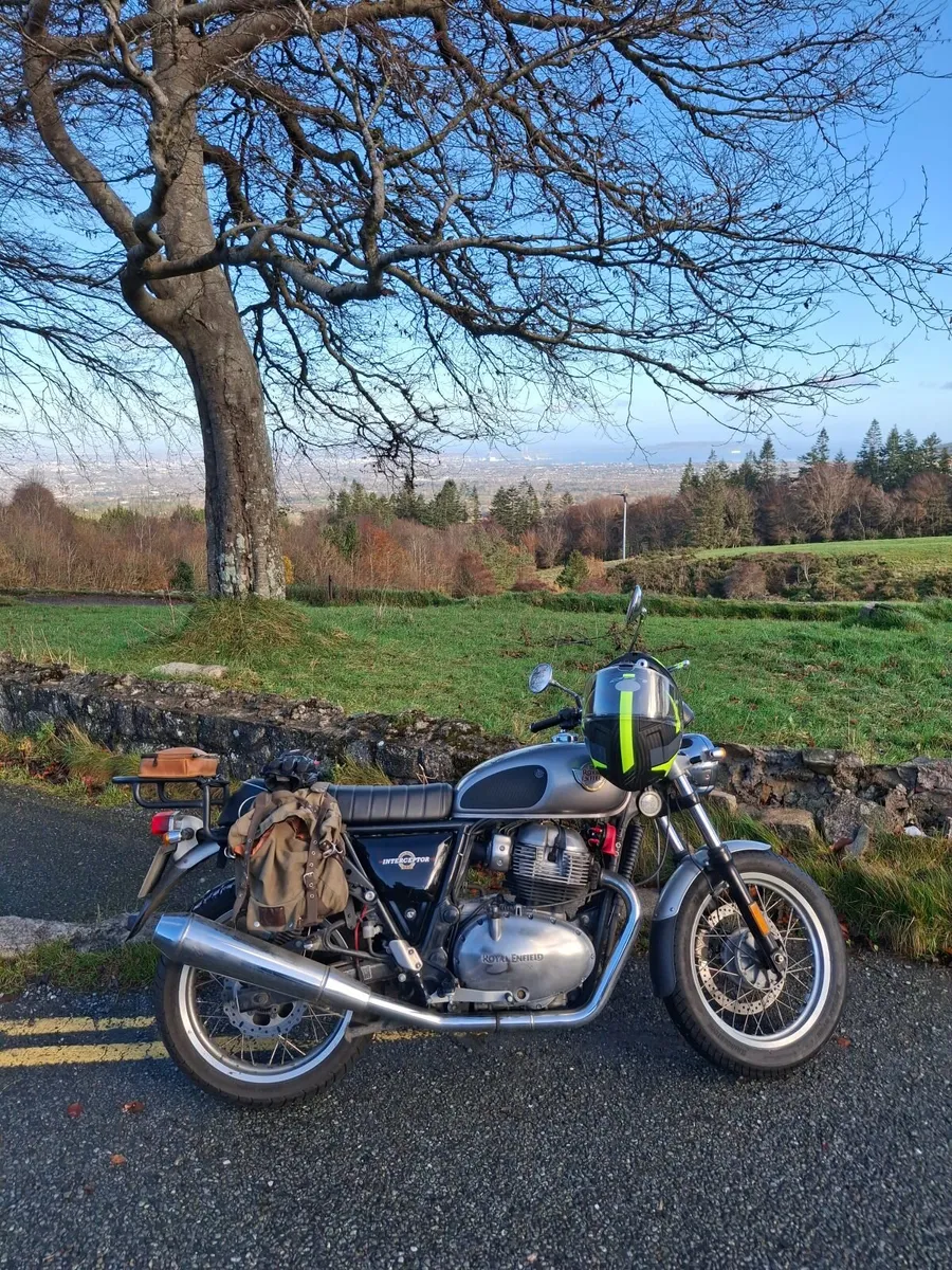 ROYAL ENFIELD interceptor 2021