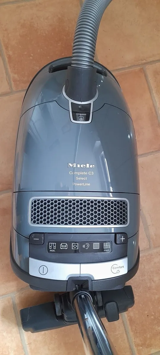 Miele vacuum/Hoover cleaner - Image 2