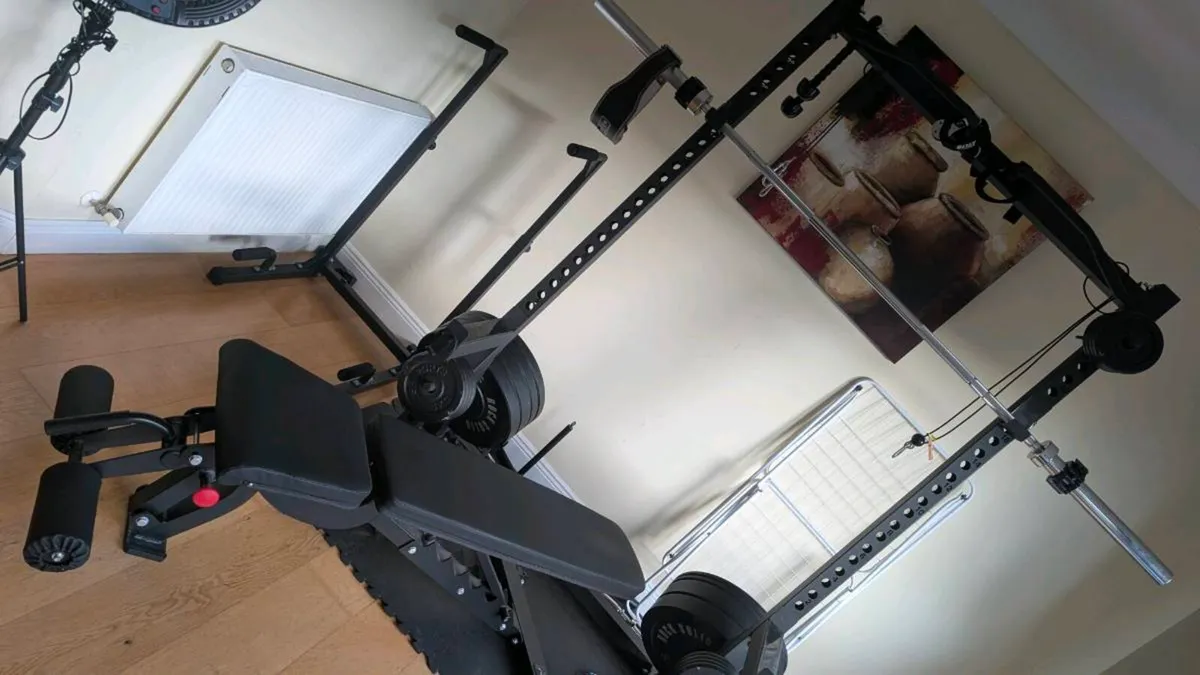 Bench&Squad rack etc - Image 1