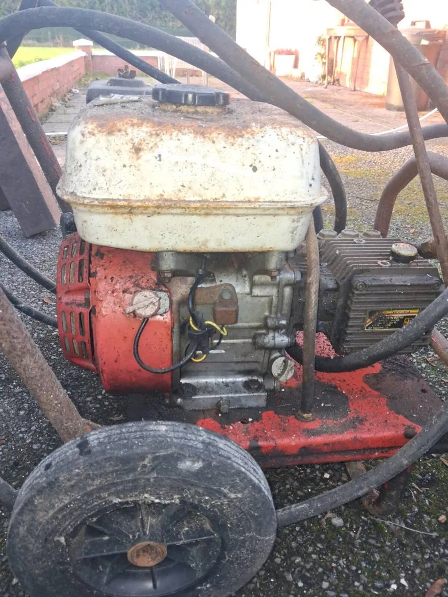 Honda  gx160 power washer - Image 2