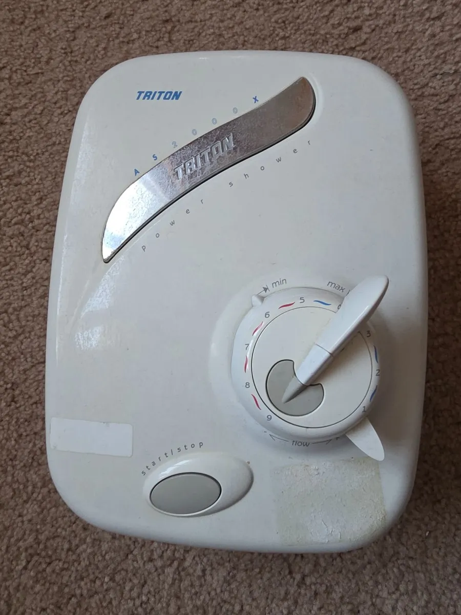 Triton AS2000X power shower - Image 1
