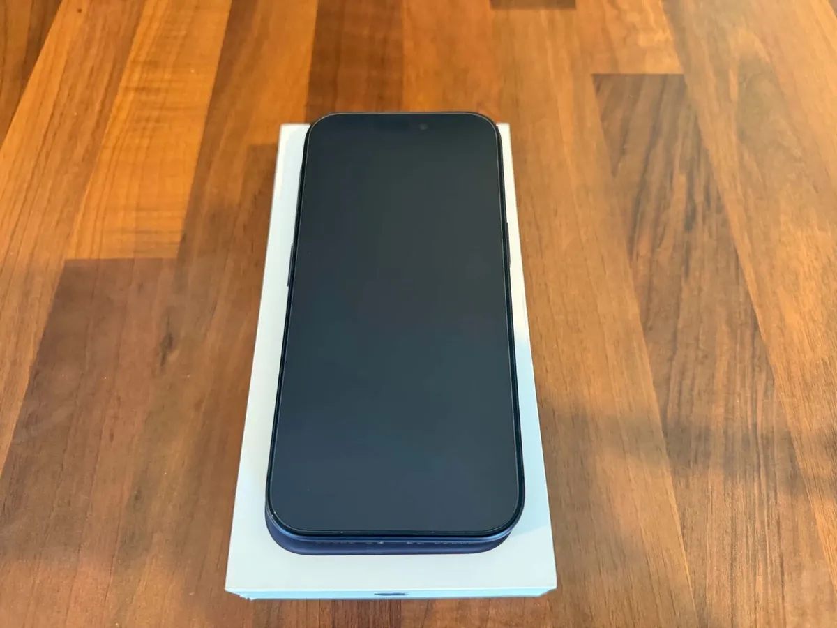 iPhone 17 Pro 265GB Unlocked - Image 4