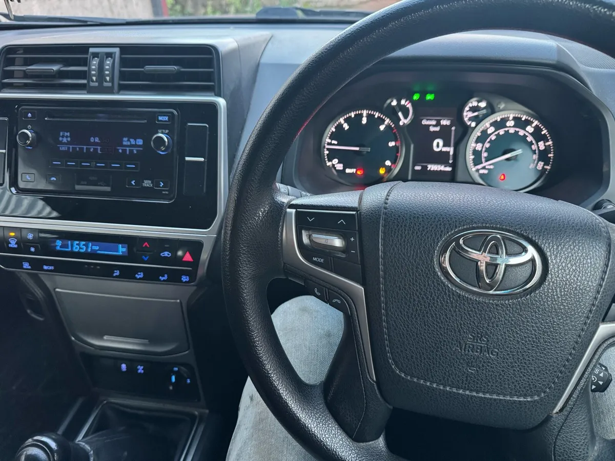 2020 Toyota Landcruiser no vat - Image 4