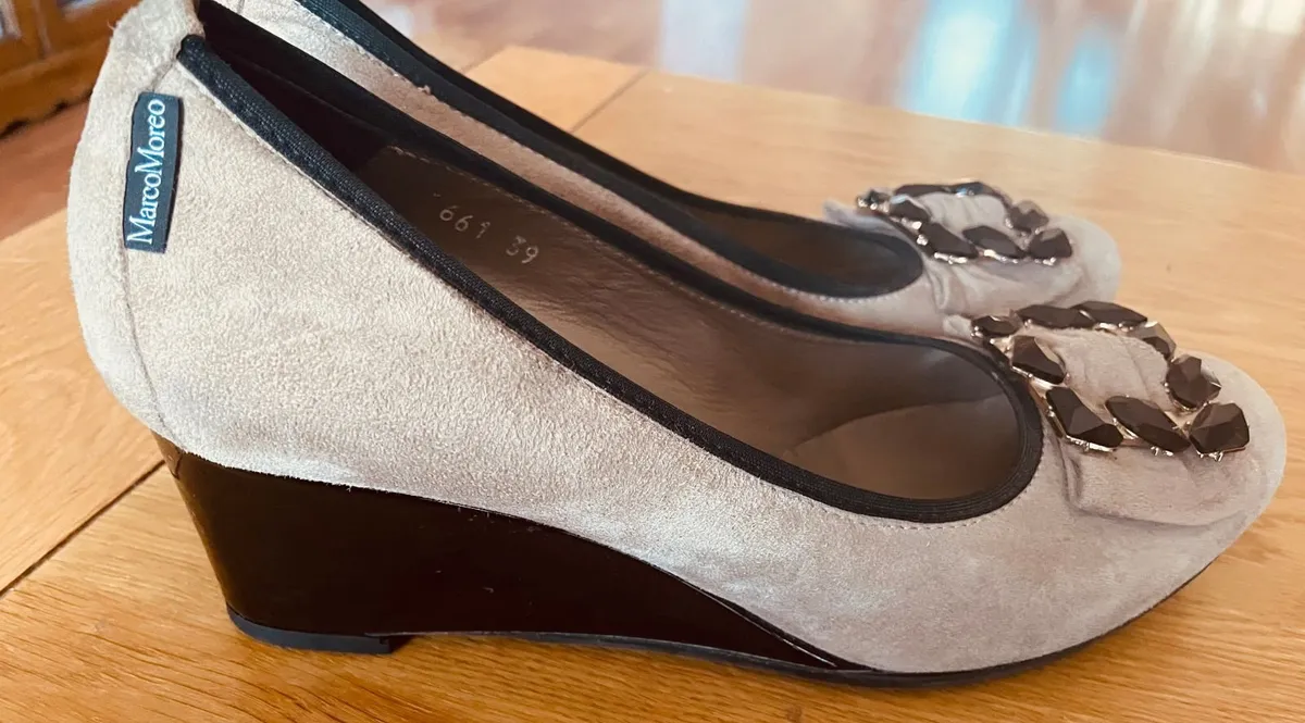Marco Moreo Taupe Suede with Gem Buckle - Image 4