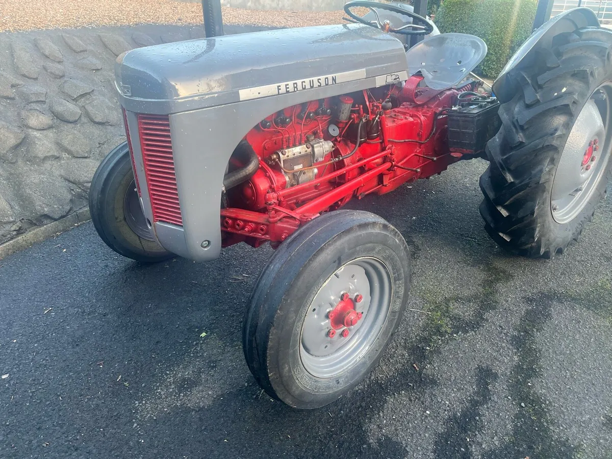 Ferguson  30 same as 20 diesel ind might swap vin - Image 1