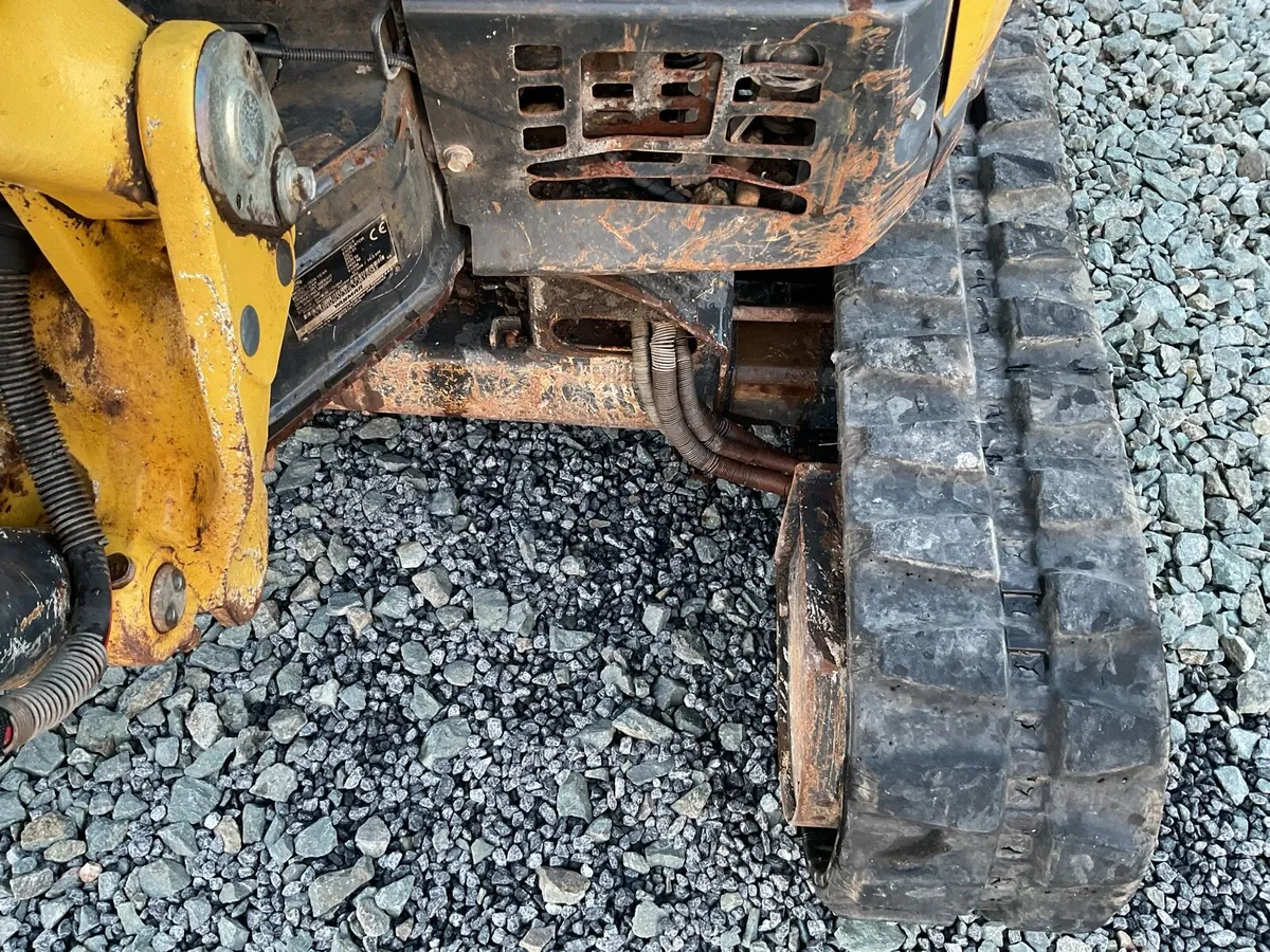 2021 Yanmar ViO 23 - Image 3