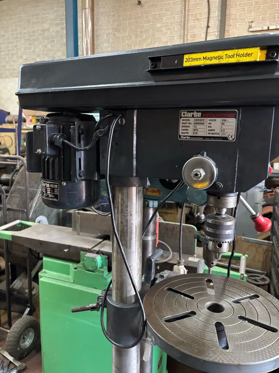 Pedestal single phase drills. MT2 240v - Image 3