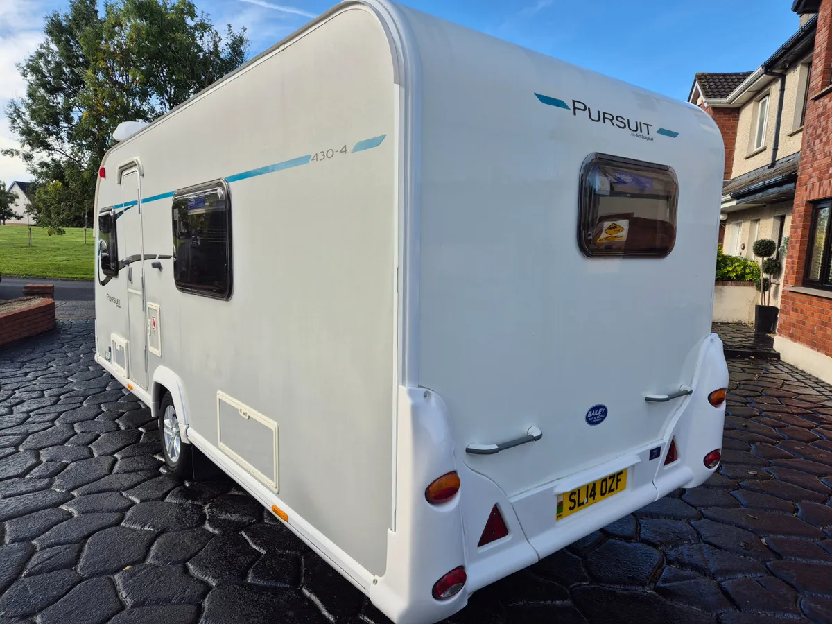 2015 Fixed Bed  Bailey  Pursuit  430  /  4 - Image 4