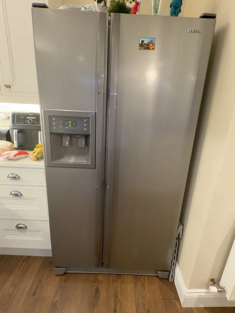Samsung American Style Fridge freezer - Image 1