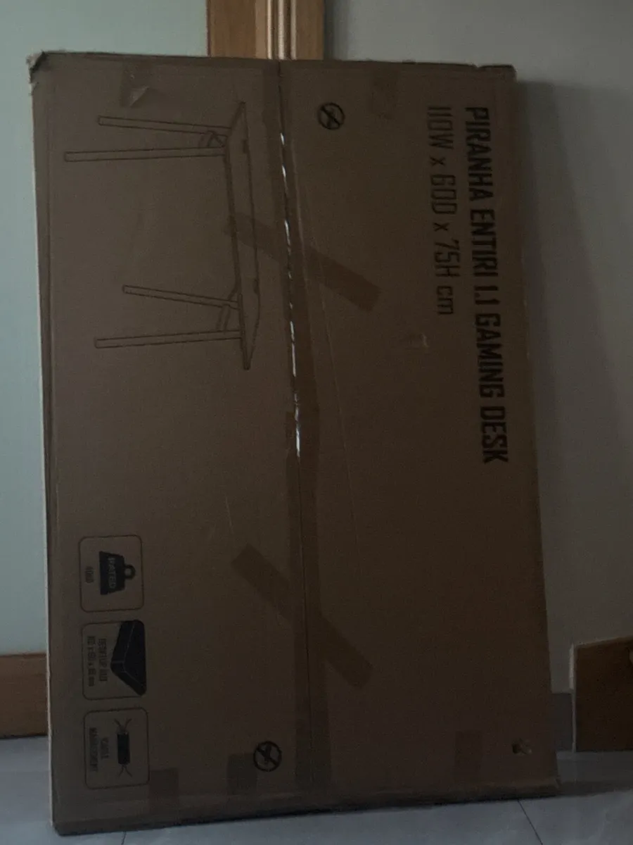Pc gaming table - Image 2