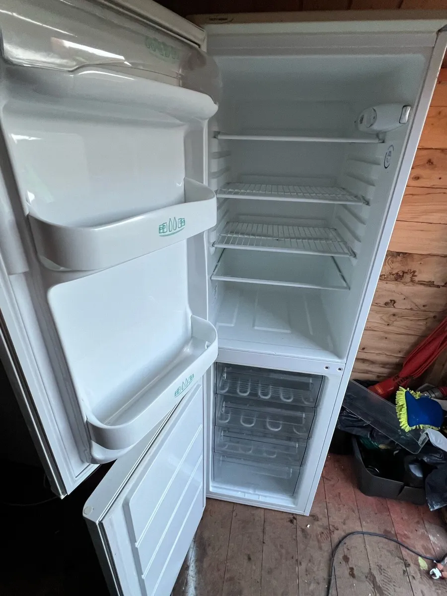 Fridge freezer - Image 4