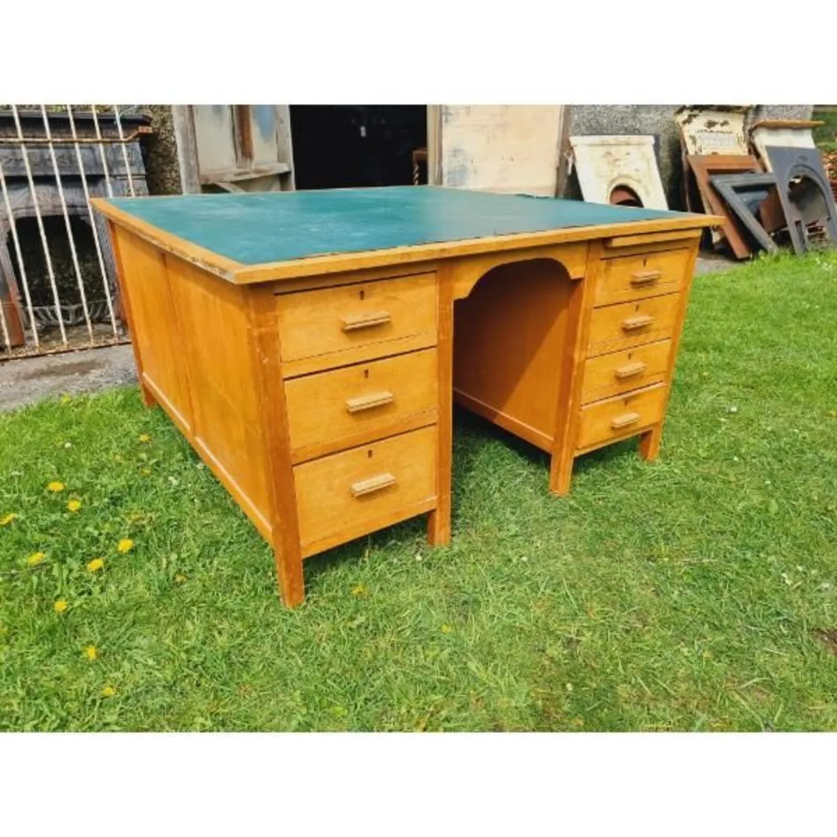 Double Sided Desk KAS762 - Image 1