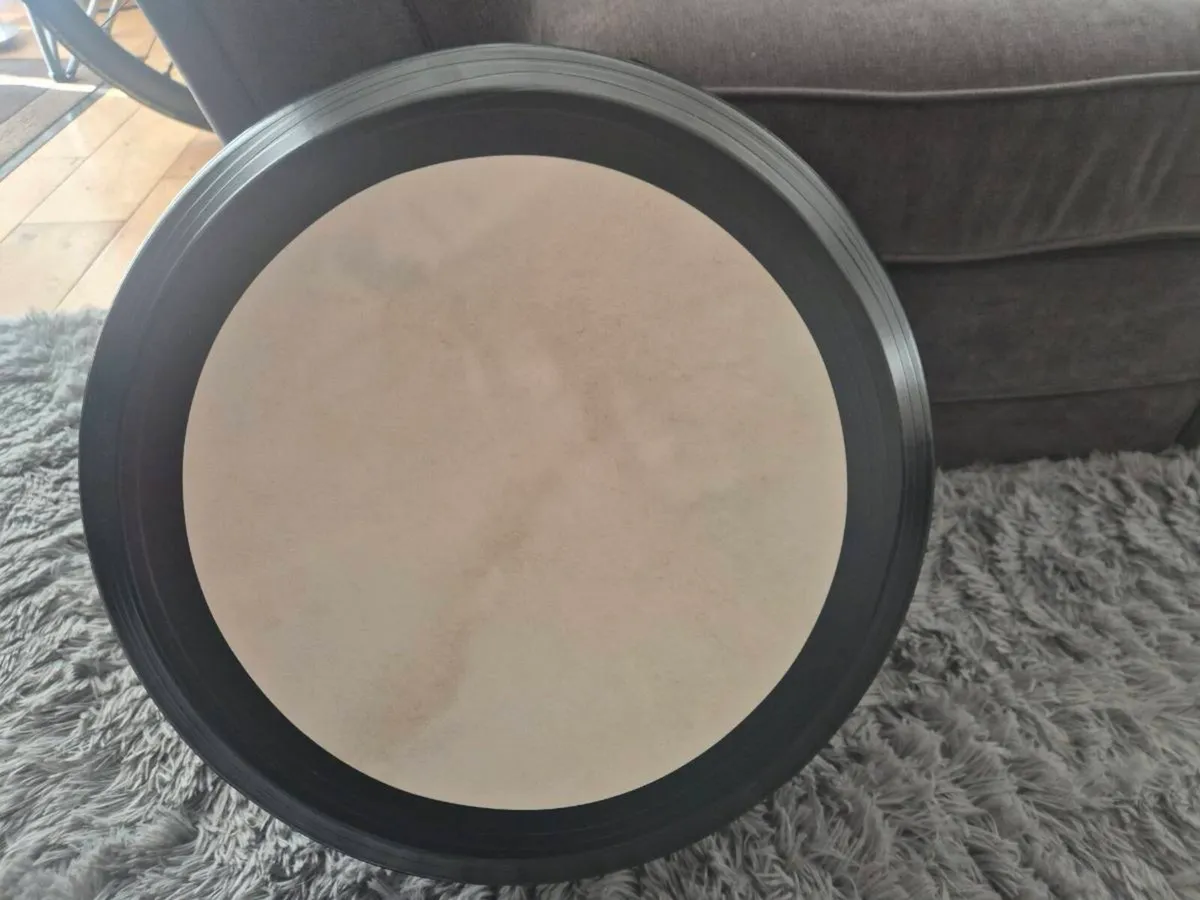 The mcneela 16" deep rim performance bodhran - Image 2