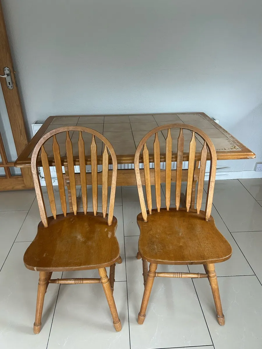 FREE Table and 2 chairs - Image 3