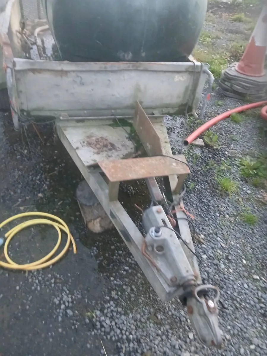 Plant trailer - Image 1