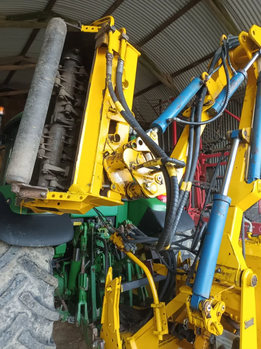 Bomford  Super trim 470 hedge cutter - Image 3