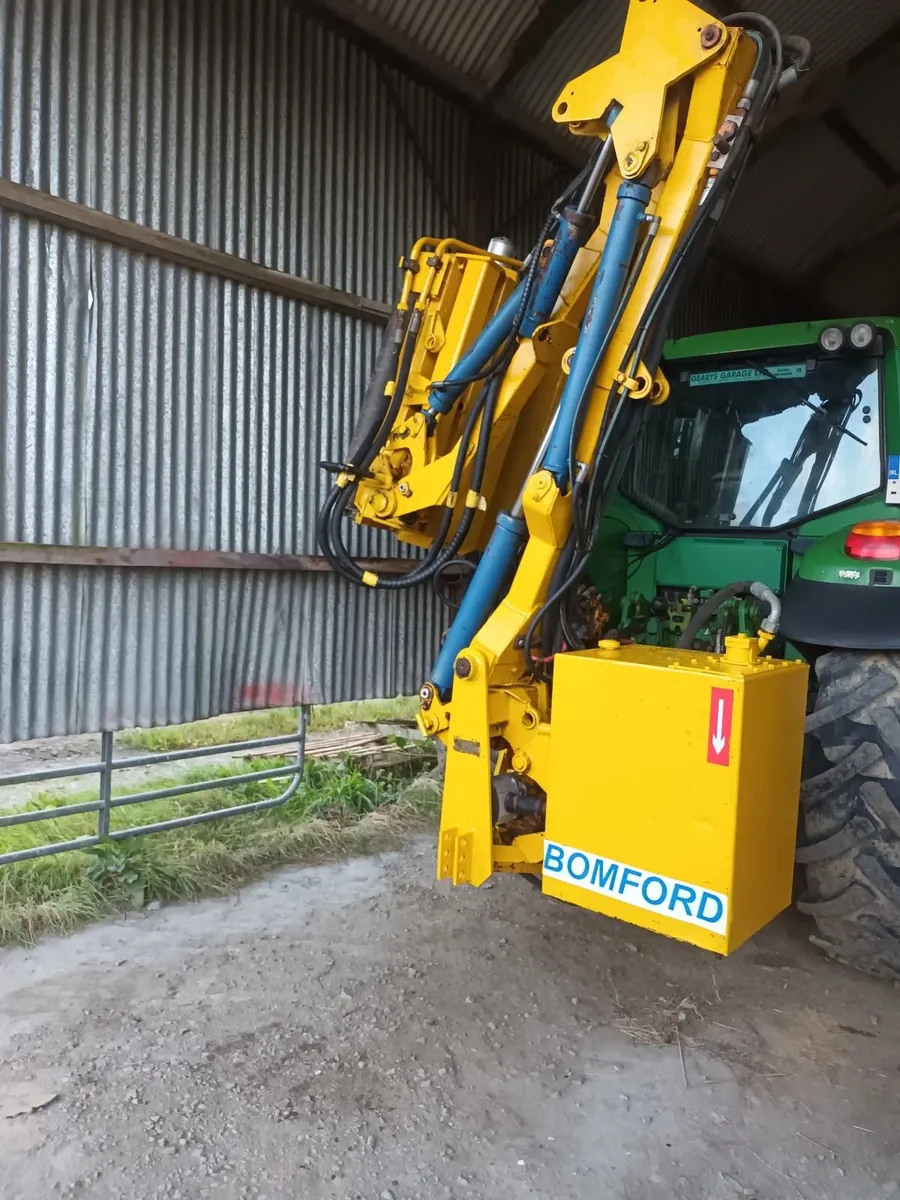 Bomford  Super trim 470 hedge cutter - Image 1
