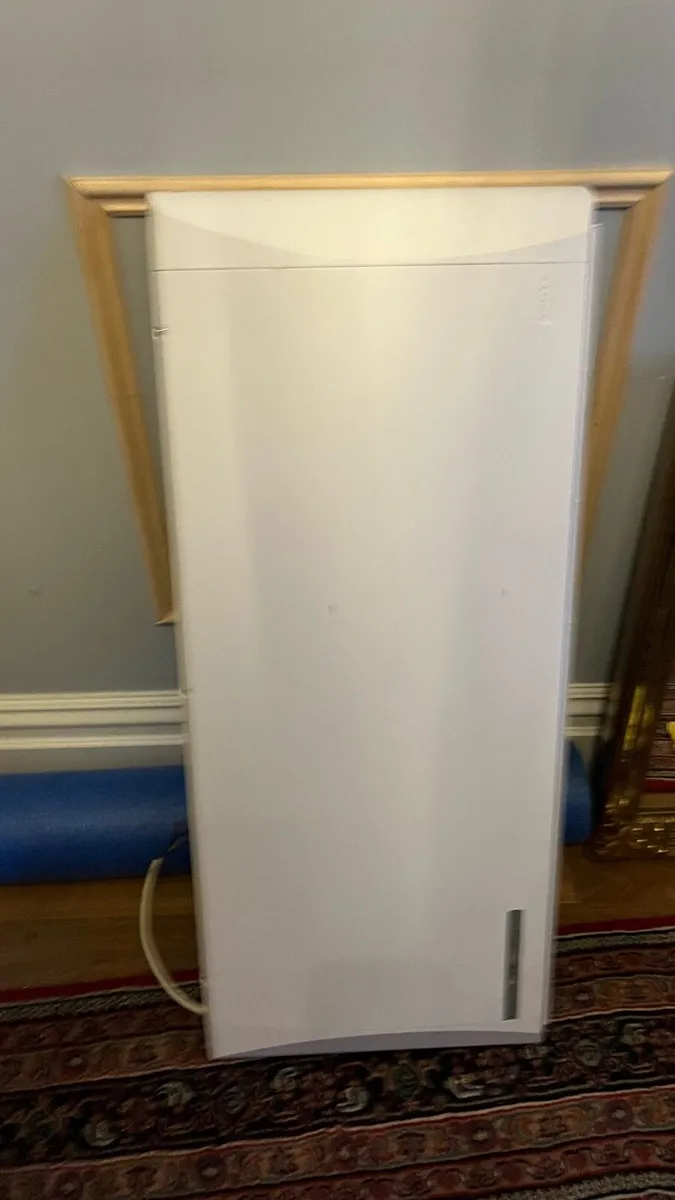 Solo 06 fan radiator / heater - Image 1