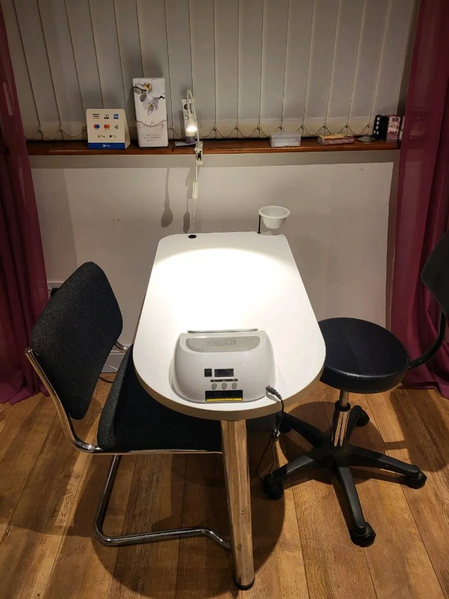 Nail Table - Image 1