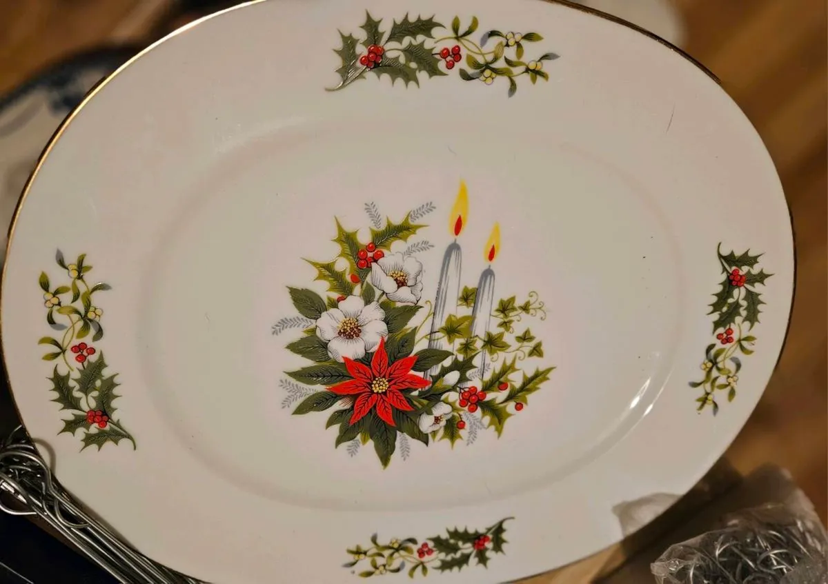 Arklow Christmas Platter - Image 1