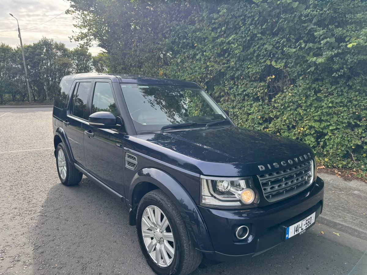 Land Rover Discovery Crewcab - Image 2