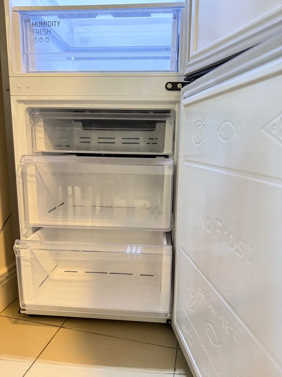 Fridge SAMSUNG - Image 4