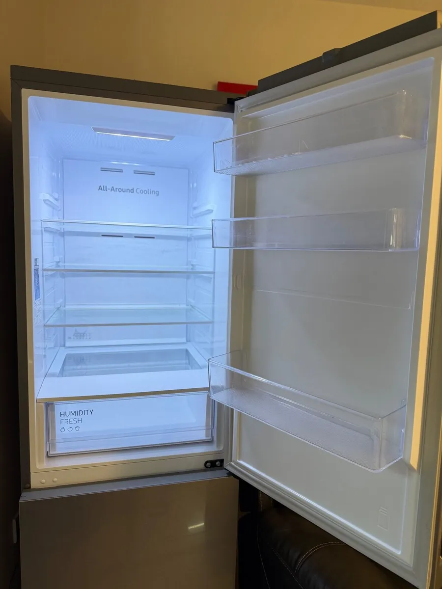 Fridge SAMSUNG - Image 2