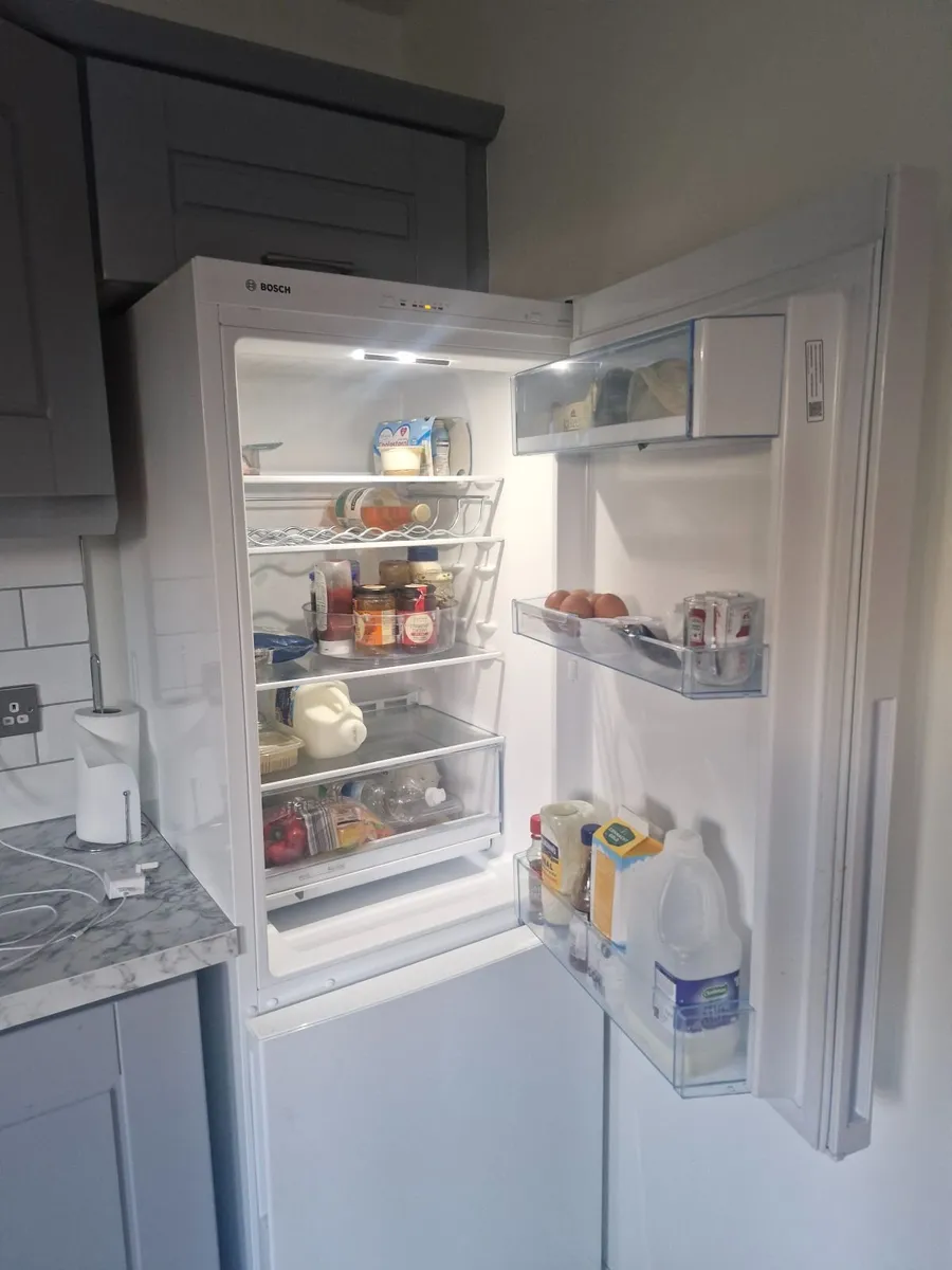 Fridge - Image 4