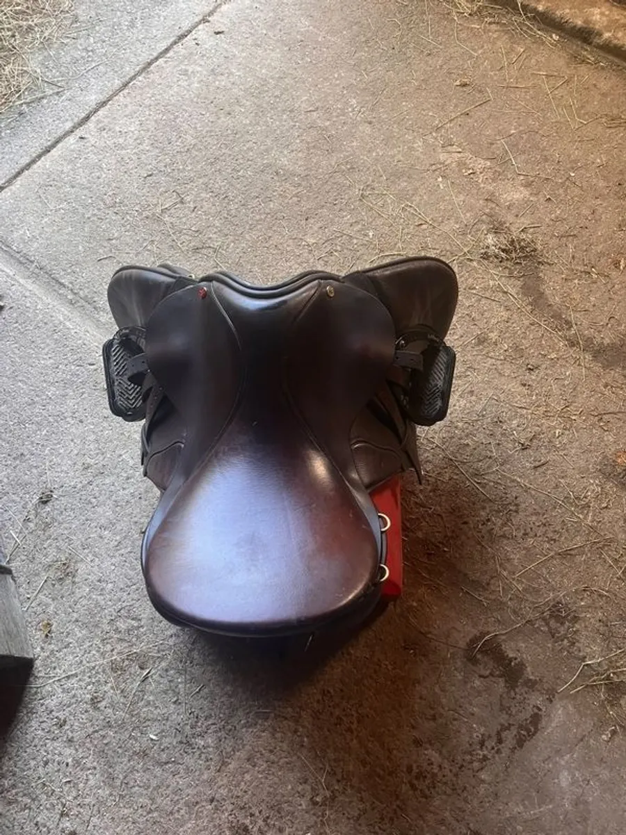 saddle 17.5 inch - Image 4
