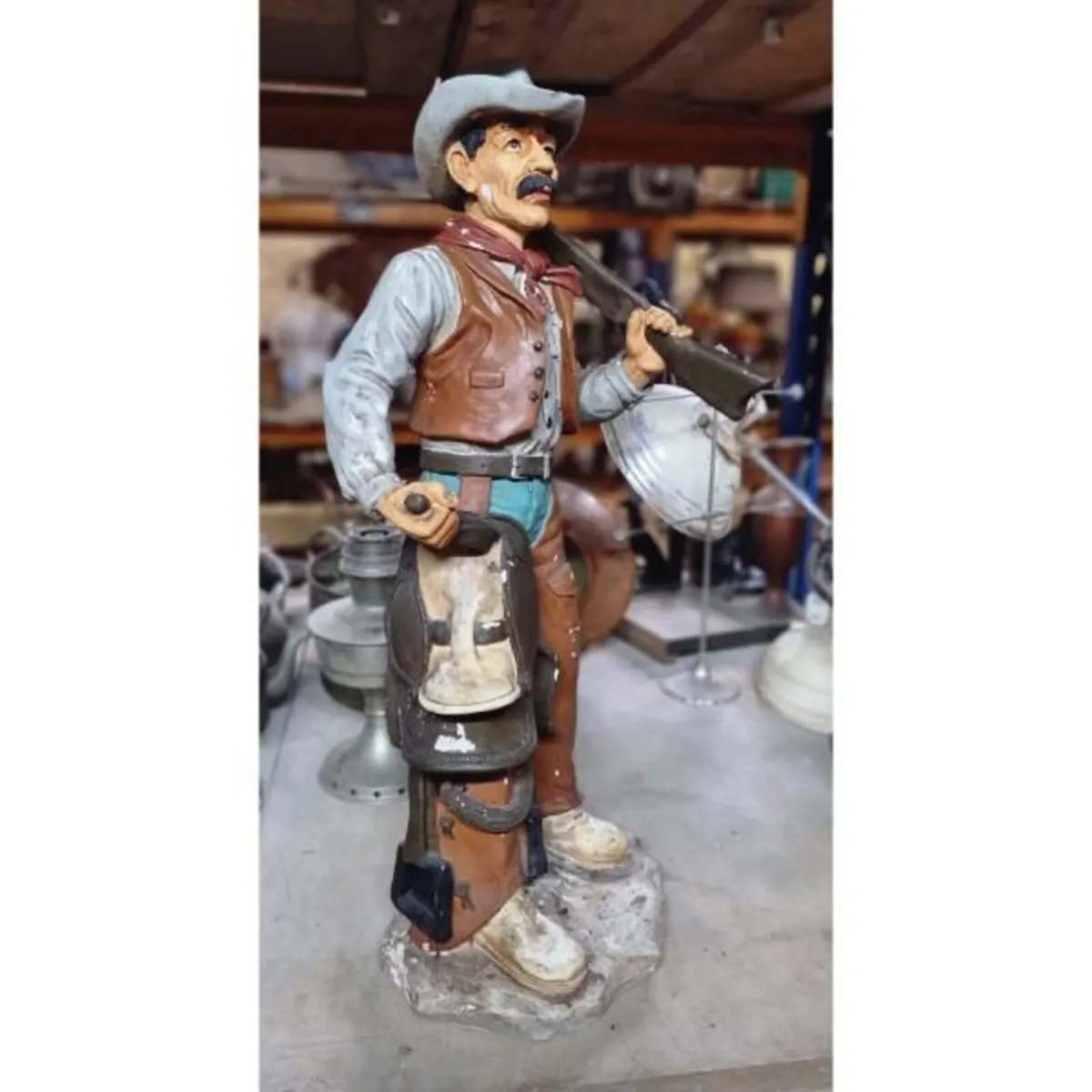 Cowboy Resin Statue KAS1377 - Image 2