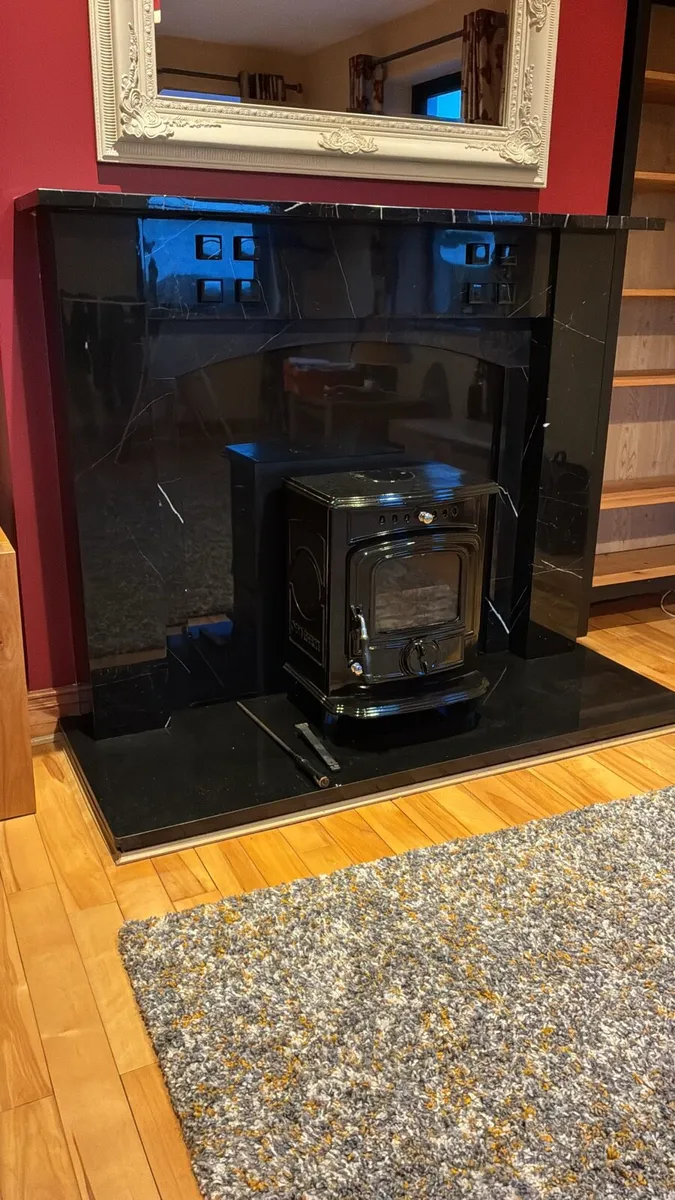 Fireplace & stove - Image 1
