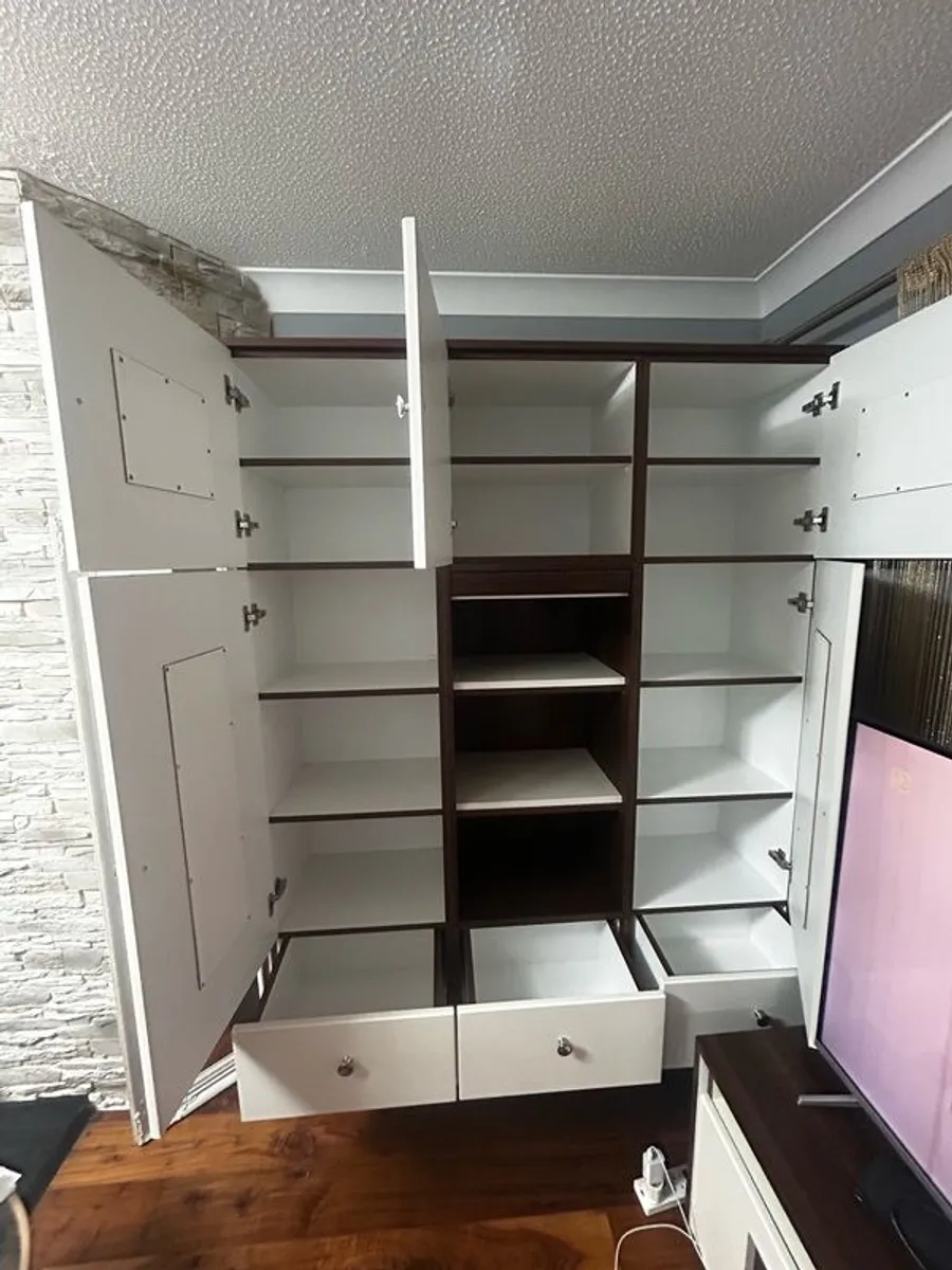 wardrobe with draw - Image 3