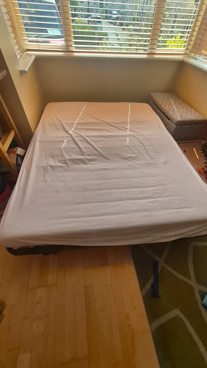 Sofabed - Image 2