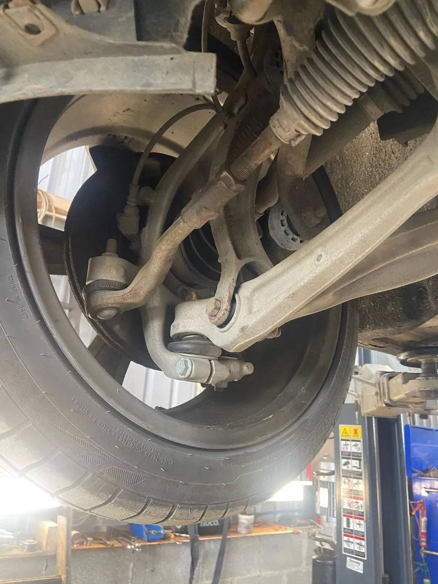 Audi a4 for parts - Image 2