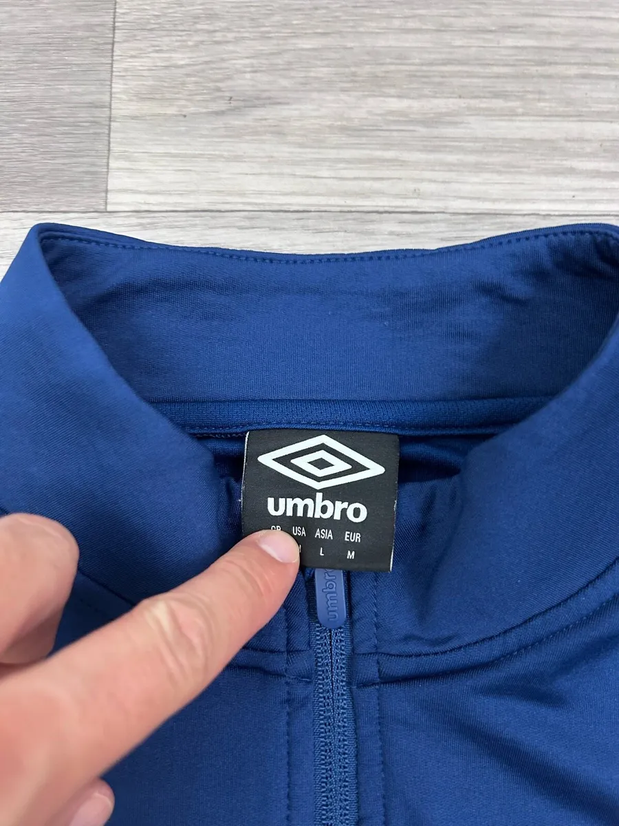 Umbro Ireland Half Zip Jumper Layer Mens Medium - Image 4