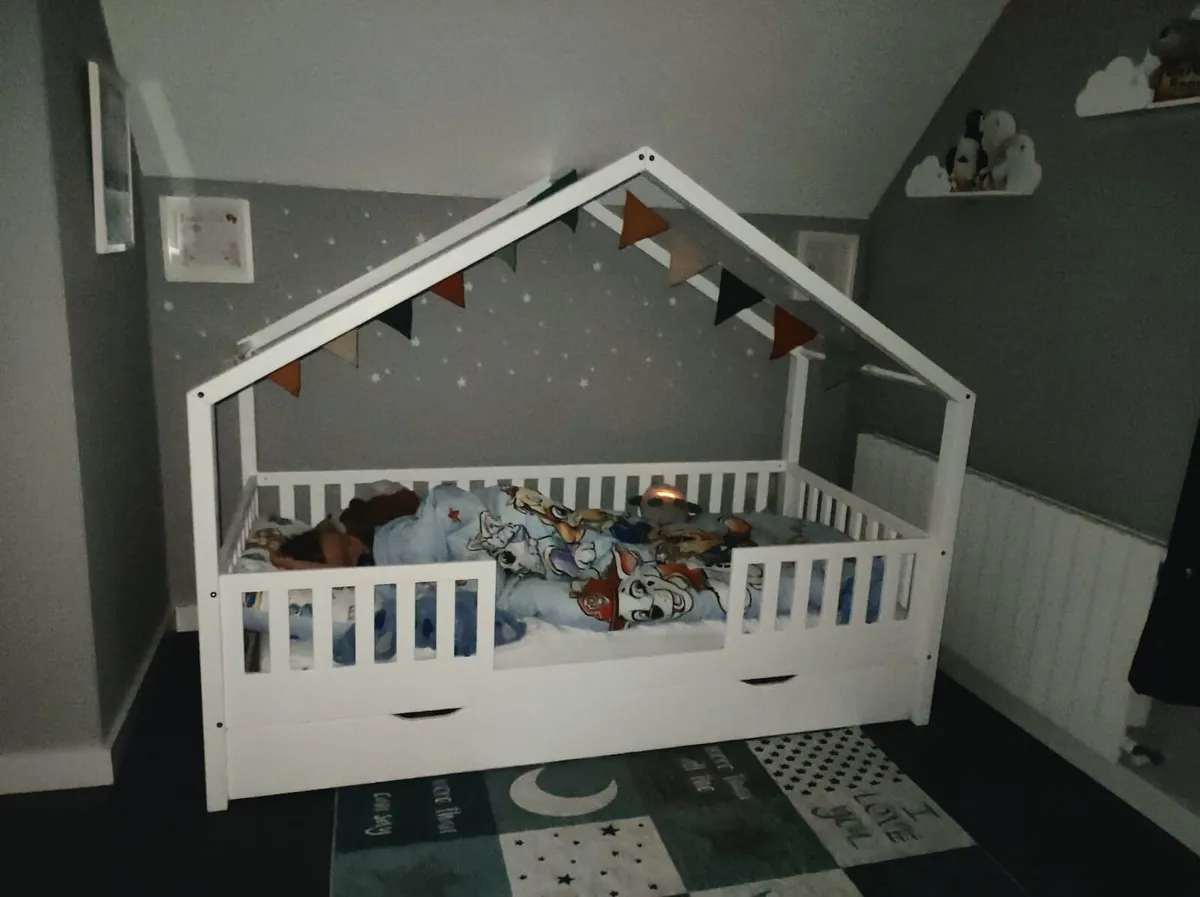 Kids Bed - Image 2