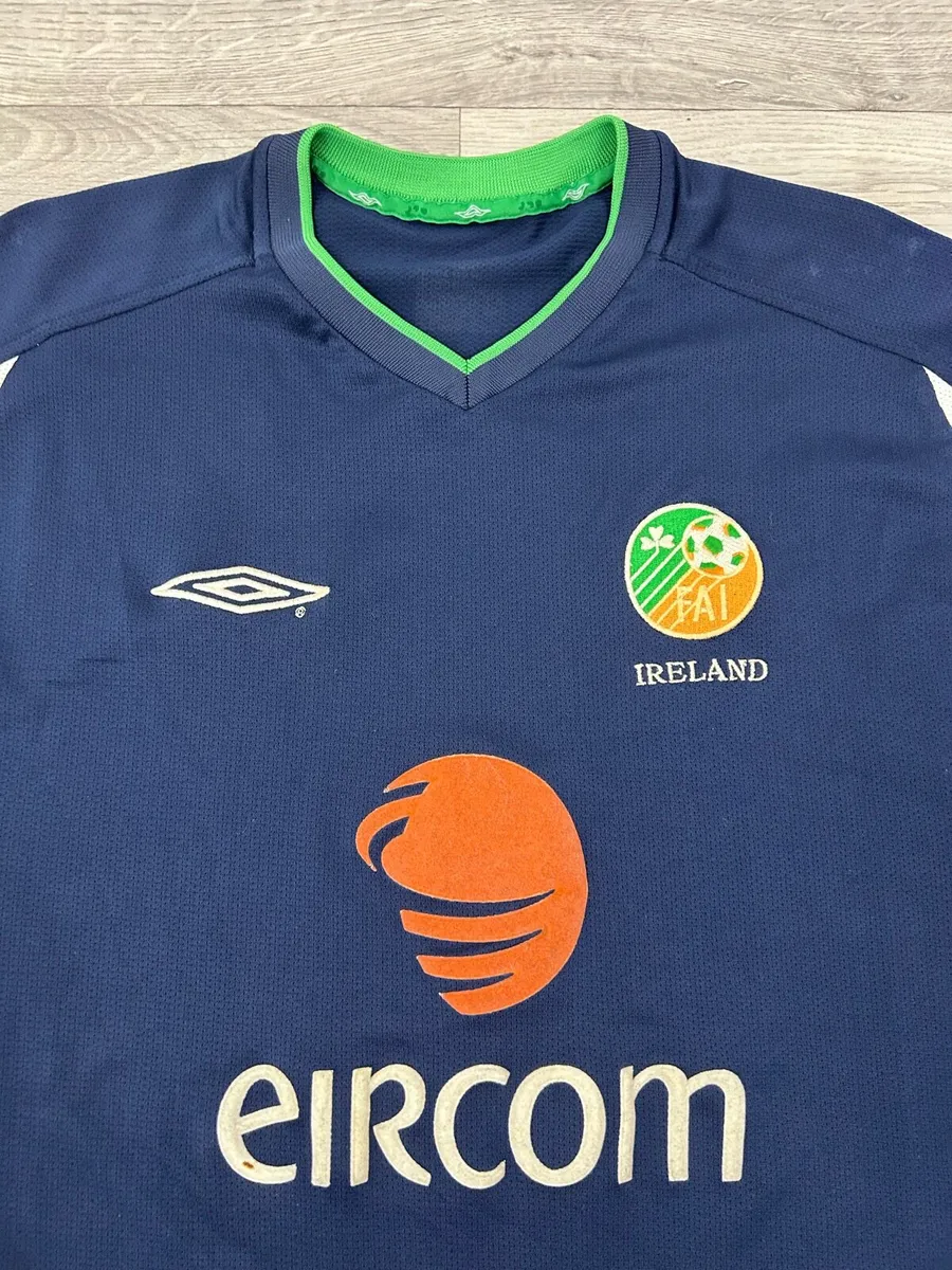 Vintage 2002 Ireland Training Jersey Shirt Mens M - Image 3