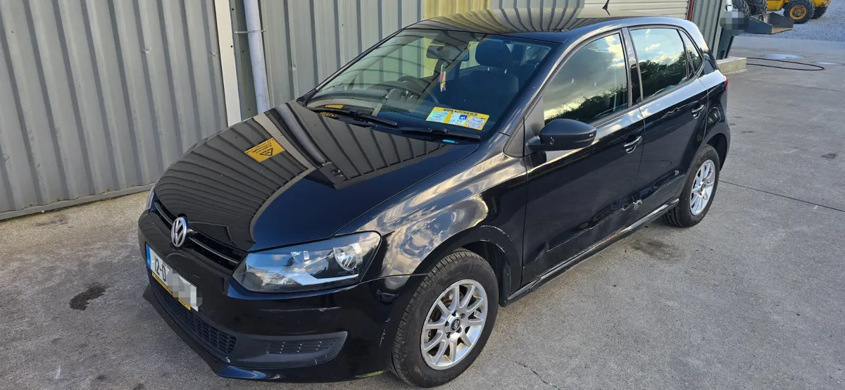 12 VW POLO AUTO - Image 1
