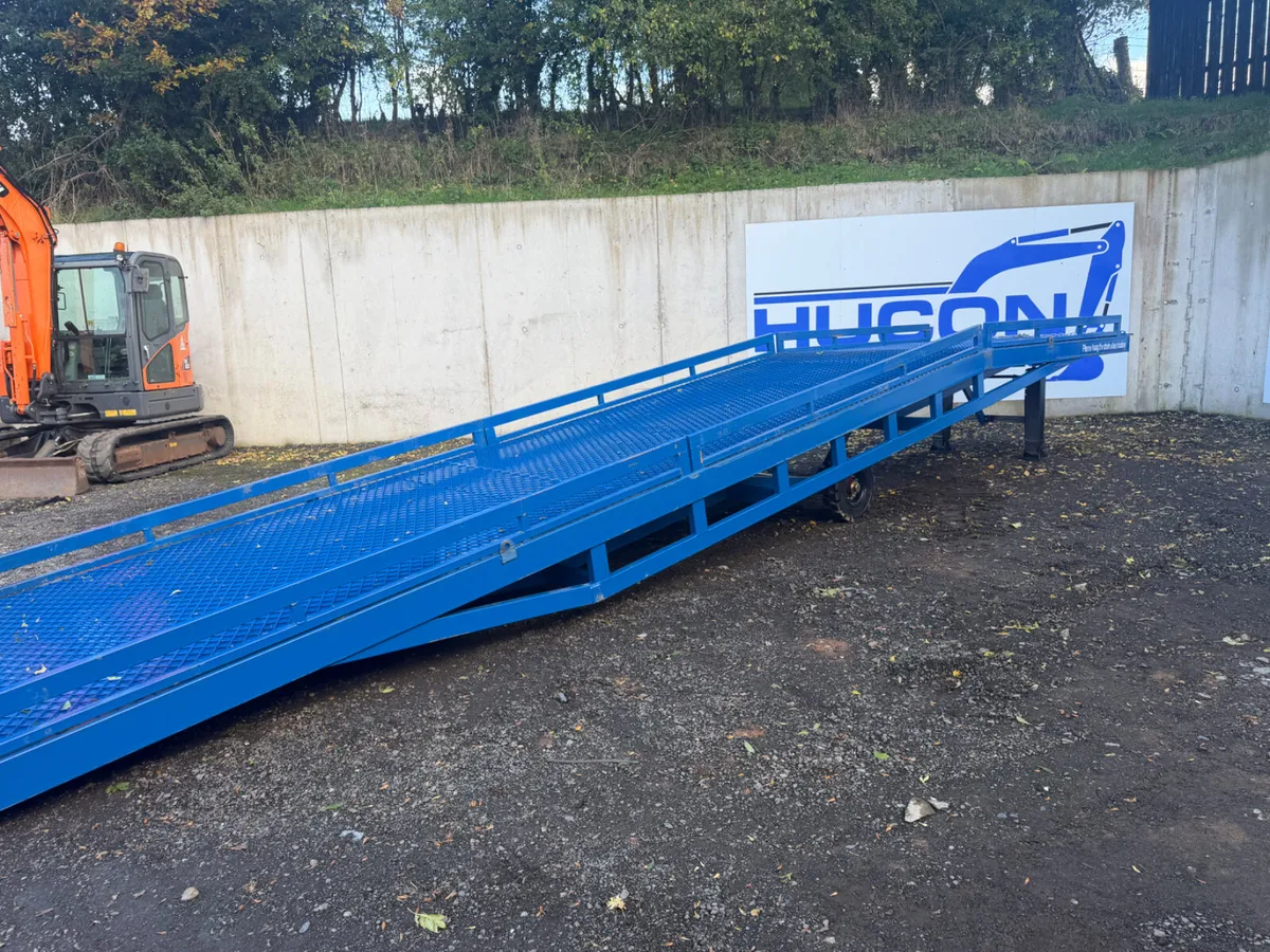 MOBILE LOADING RAMP 10 TON SWL - Image 2