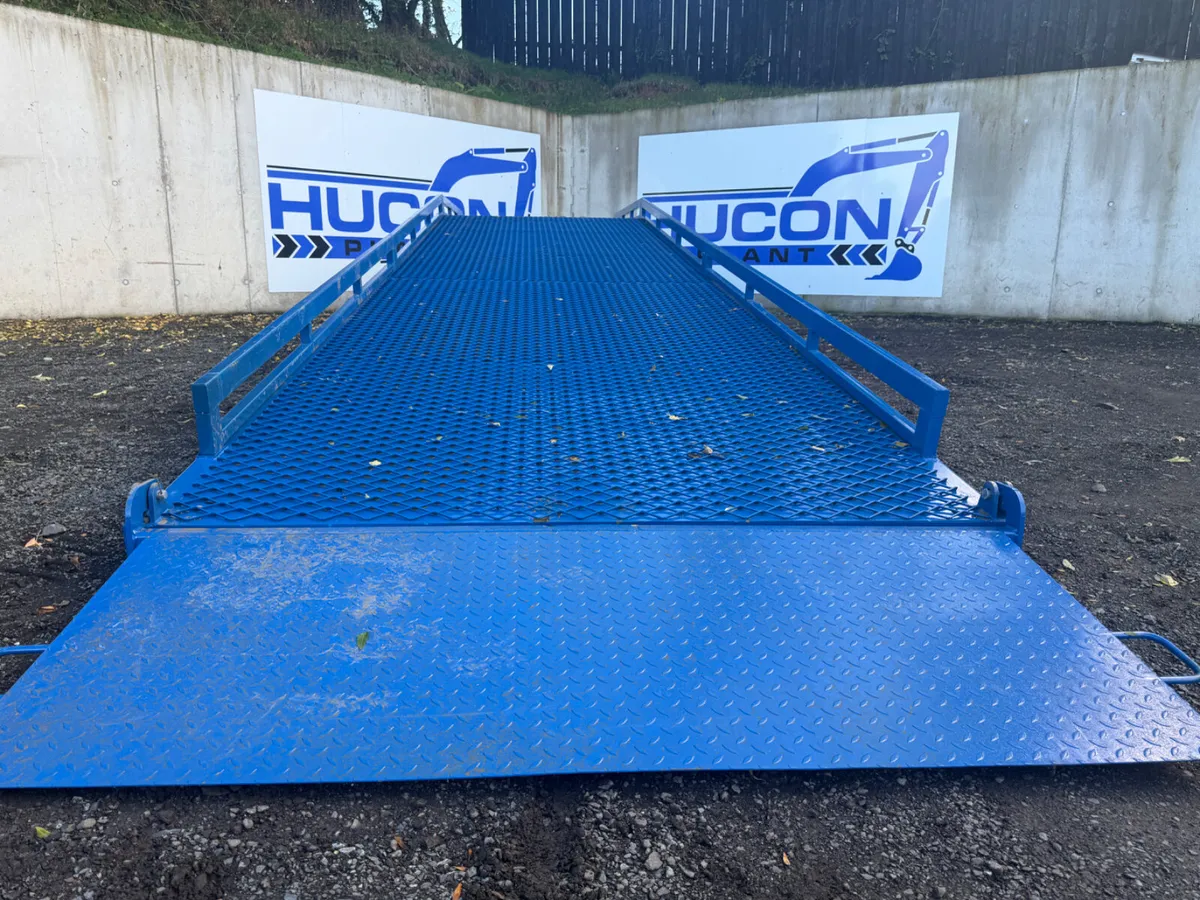 MOBILE LOADING RAMP 10 TON SWL - Image 3