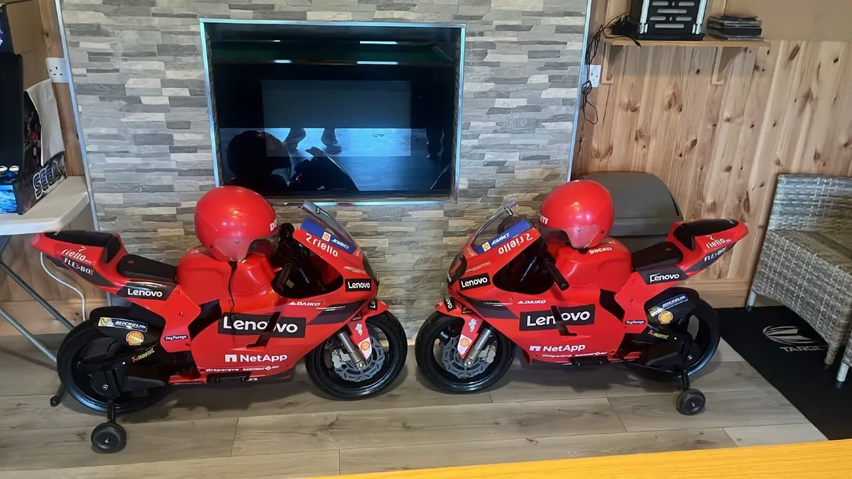 Kids electric motorbike 12volt - Image 3