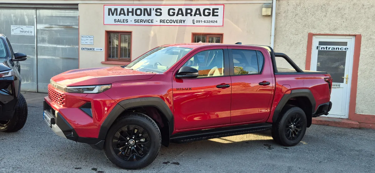 New Model Toyota Hilux Invincible Auto - Image 3