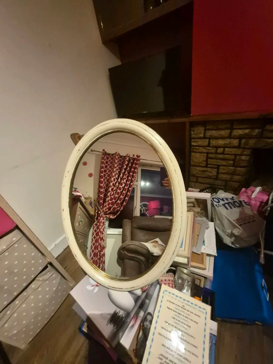 Mirror - Image 1
