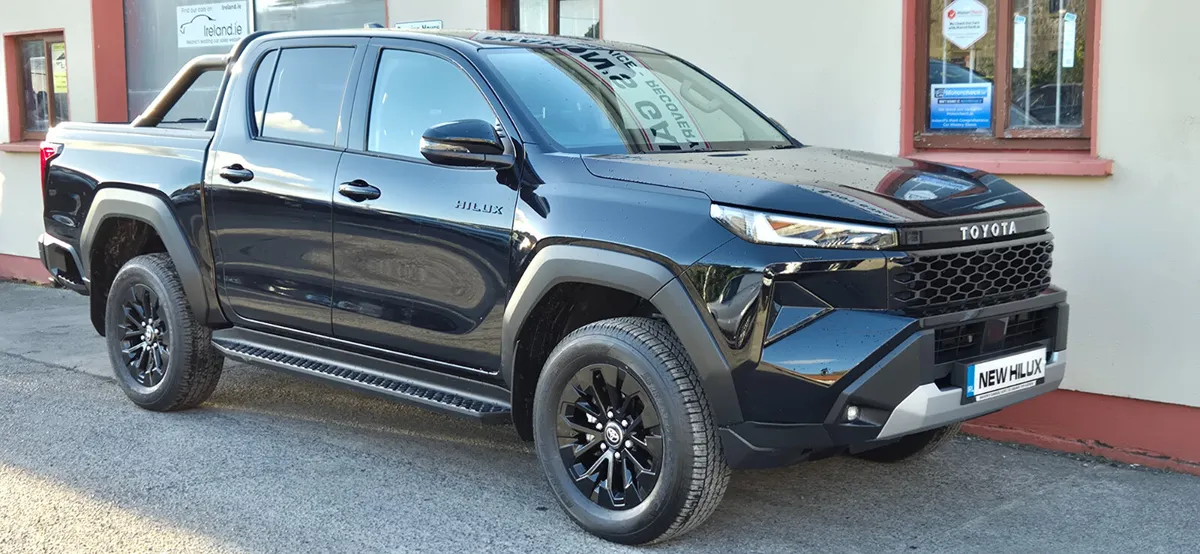 New Model Toyota Hilux Invincible Auto - Image 2
