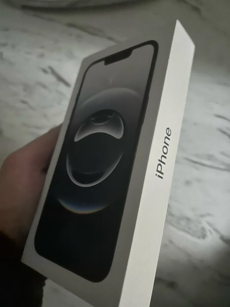 Phone - Image 1