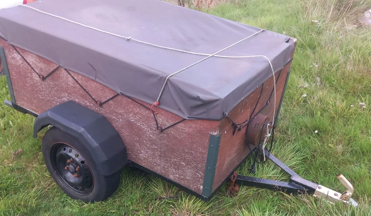 Trailer - Image 2
