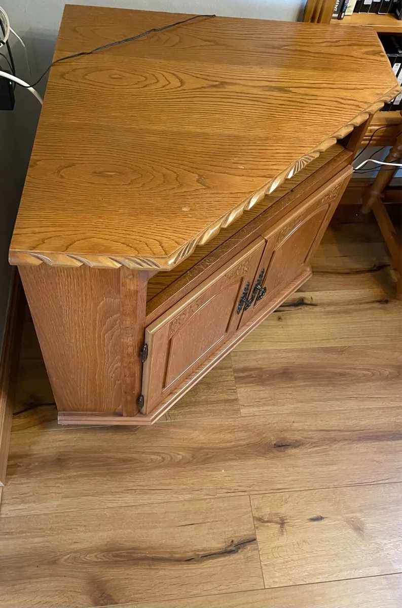 Tv Cabinet - Image 3