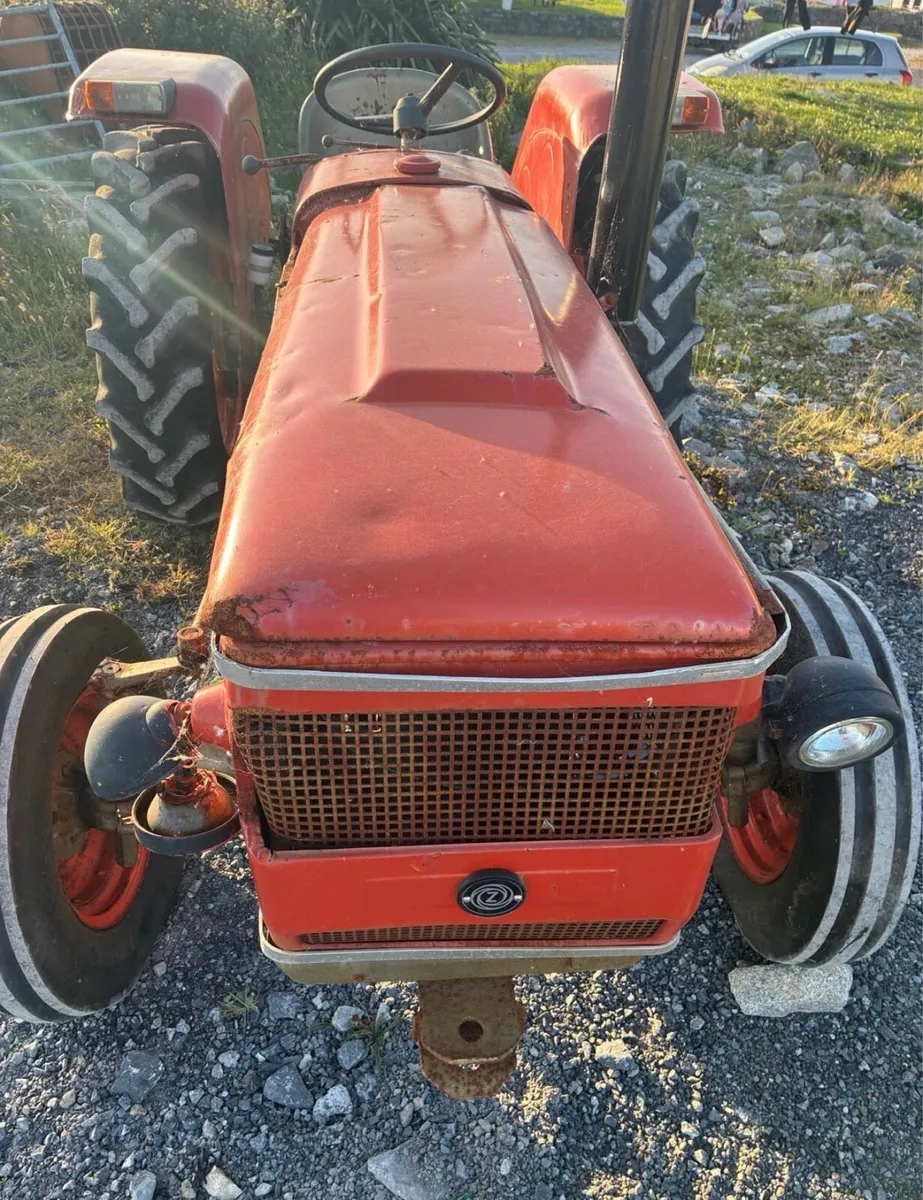Zetor 2511 tractor - Image 2