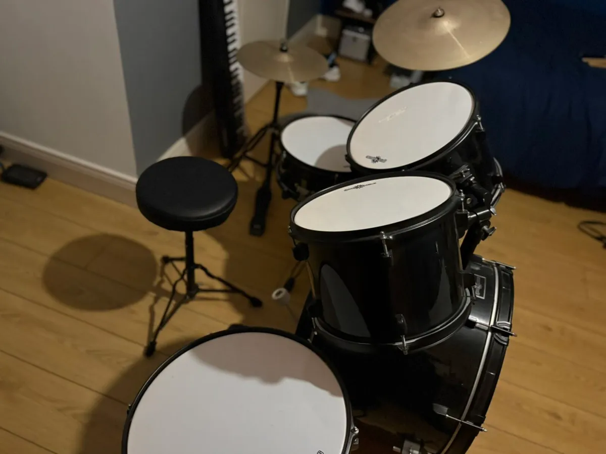 Drum set - Image 4